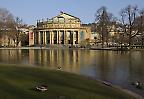 Das Opernhaus am Eckensee im Oberen Schlossgarten, Stuttgart