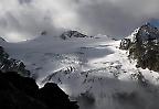 Blick von der Flanke des Großen Trögler auf den Sulzenauferner, Tirol (Österreich)