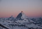 Das Matterhorn am frühen Morgen, Wallis (Schweiz)