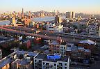 Blick auf Williamsburg, East River und Midtown Manhattan, New York City (USA) 