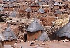 Das Dogondorf Indelou auf dem Felsplateau von Bandiagara (Mali)