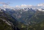 Blick vom Gipfel des Dalsnibba auf den Geirangerfjord (Norwegen)