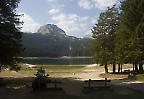 Schwarzer See und Berg Meded im Durmitor-Nationalpark (Montenegro)